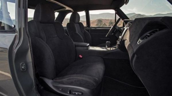 
			Toyota Corolla пересадили на шасси современного Lexus IS F (14 фото)