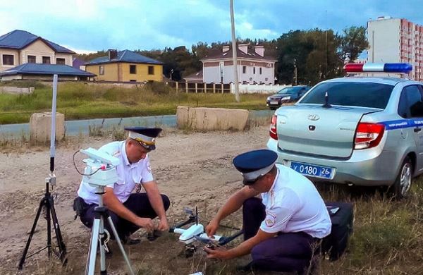 <br />
Сотрудники госавтоинспекции Краснодарского края будут патрулировать дороги с использованием беспилотников<br />
