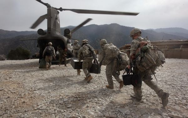 Мир с Талибаном. Армия США уходит из АфганистанаСюжет