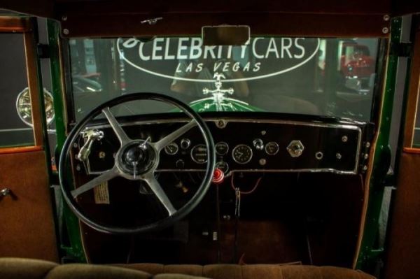 <br />
			«Кадиллак со шрамом»: Аль Капоне и его роскошный броневик (16 фото)