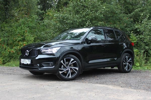 Тест-драйв Volvo XC40