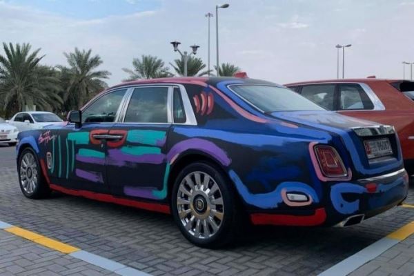 <br />
			Художник превратил Rolls-Royce Phantom в объект искусства (14 фото)