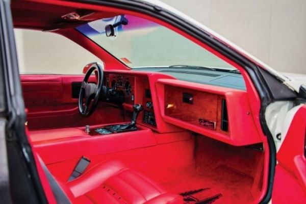 <br />
			Zimmer Quicksilver 1986 года, созданный из Pontiac Fiero (23 фото)