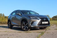 Тест-драйв Lexus NX