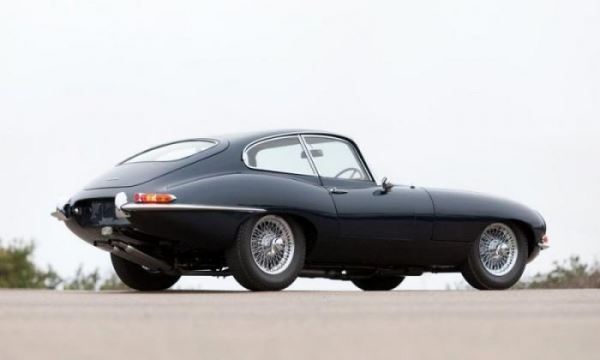 <br />
			Jaguar E-Type – История одного обмана (15 фото)